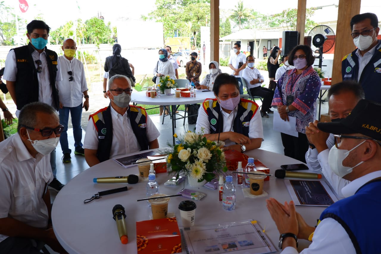 Pemaparan progress dari Ka. BPJT ke Menteri Perekonomian